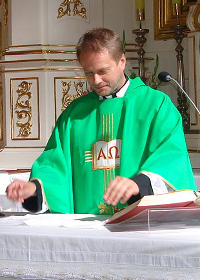 Minetest Priest